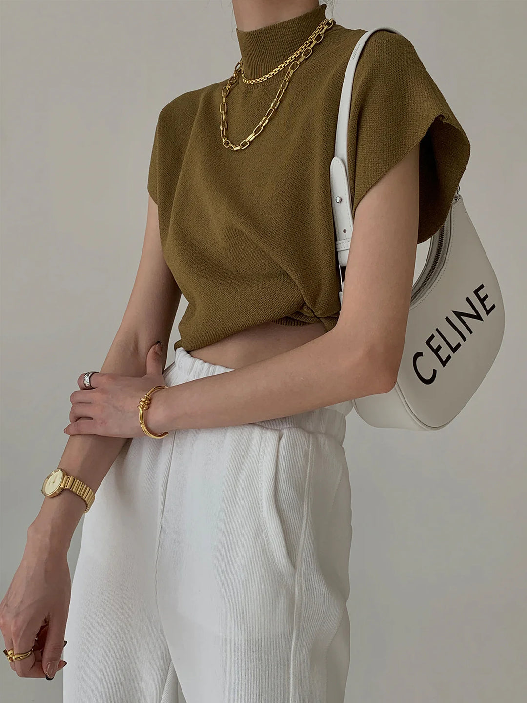 Sleeveless High Neck Knitted Top